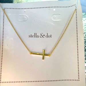 Stella & Dot Interlock Cross necklace
